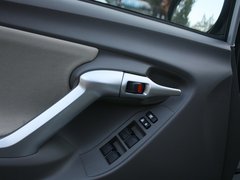 2011款 1.8L CVT 豪华多功能版 7座