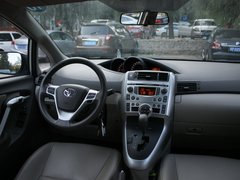 2011款 1.8L CVT 豪华多功能版 7座