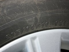 2011款 1.8L CVT 豪华多功能版 7座