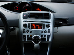 2011款 1.8L CVT 豪华多功能版 7座
