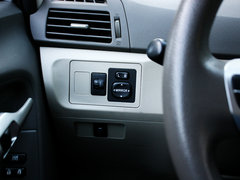 2011款 1.8L CVT 豪华多功能版 7座
