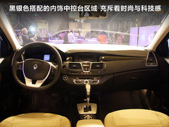 2011款 2.0T 自动 豪华导航版