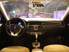 2011款 2.0T 自动 豪华导航版