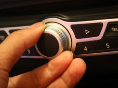 2011款 2.0T 自动 豪华导航版