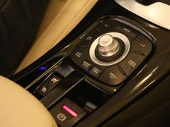 2011款 2.0T 自动 豪华导航版