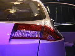 2011款 2.0T 自动 豪华导航版