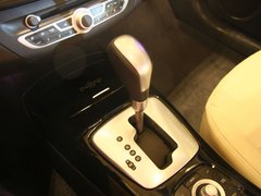 2011款 2.0T 自动 豪华导航版