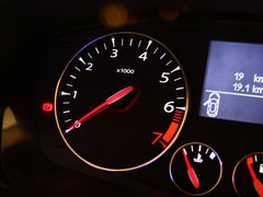 2011款 2.0T 自动 豪华导航版