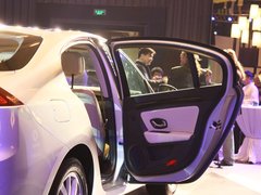 2011款 2.0T 自动 豪华导航版
