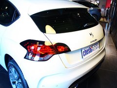 2012款 1.6T 自动 风尚版