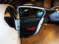 2012款 1.6T 自动 风尚版