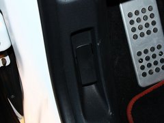 2012款 1.6T 自动 风尚版