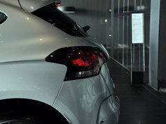 2012款 1.6T 自动 风尚版
