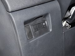 2012款 1.6T 自动 风尚版