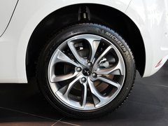 2012款 1.6T 自动 风尚版
