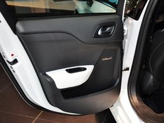 2012款 1.6T 自动 风尚版