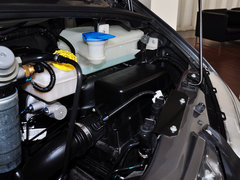 2011款 2.5T 手动 短轴低顶尊杰版
