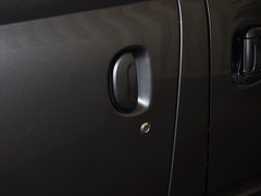 2011款 2.5T 手动 短轴低顶尊杰版