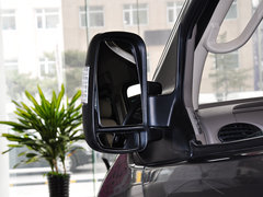 2011款 2.5T 手动 短轴低顶尊杰版