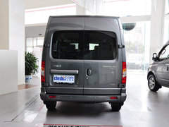 2011款 2.5T 手动 短轴低顶尊杰版
