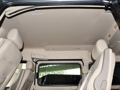 2011款 2.5T 手动 短轴低顶尊杰版