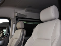 2011款 2.5T 手动 短轴低顶尊杰版