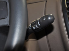 2011款 2.5T 手动 短轴低顶尊杰版