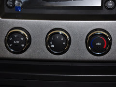 新途V80 2011款 2.5T 手动 短轴低顶尊杰版