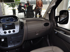 2011款 2.5T 手动 短轴低顶尊杰版