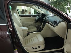 2011款 2.0TSI DSG 至尊版