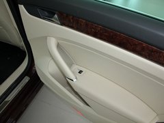 2011款 2.0TSI DSG 至尊版