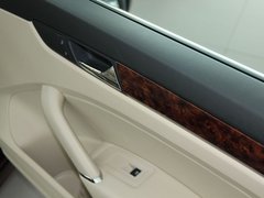 2011款 2.0TSI DSG 至尊版