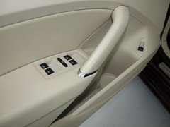 2011款 2.0TSI DSG 至尊版