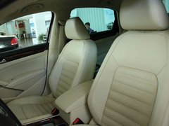2011款 2.0TSI DSG 至尊版