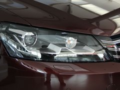 2011款 2.0TSI DSG 至尊版