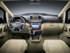 2011款 2.5L 自动 豪华型 7座