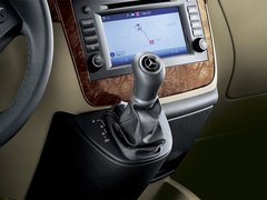 2011款 2.5L 自动 豪华型 7座
