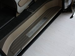 2011款 Vinao 2.5L 自动 领航型 7座