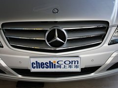 2011款 Vinao 2.5L 自动 领航型 7座