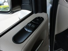 2011款 Vinao 2.5L 自动 领航型 7座
