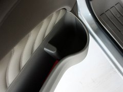 2011款 Vinao 2.5L 自动 领航型 7座