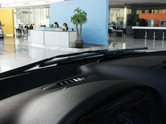 2011款 Vinao 2.5L 自动 领航型 7座