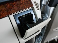 2011款 Vinao 2.5L 自动 领航型 7座