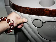 2011款 Vinao 2.5L 自动 领航型 7座