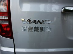 2011款 Vinao 2.5L 自动 领航型 7座