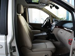 2011款 Vinao 2.5L 自动 领航型 7座