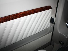 2011款 Vinao 2.5L 自动 领航型 7座