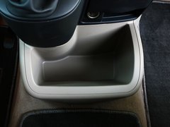 2011款 Vinao 2.5L 自動(dòng) 領(lǐng)航型 7座