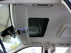 2011款 Vinao 2.5L 自动 领航型 7座