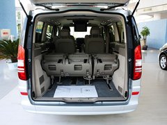 2011款 Vinao 2.5L 自动 领航型 7座